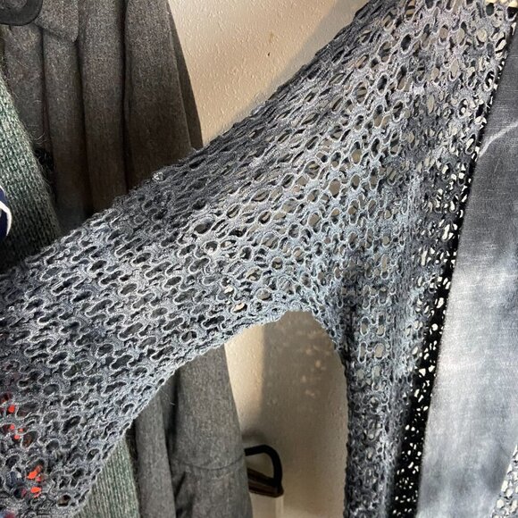 T Party Size Small Cardigan Sweater Crocheted Open Knit Grey Ombre Whimsigoth - Picture 5 of 5